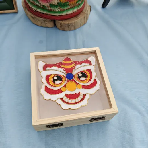 醒狮茶盒