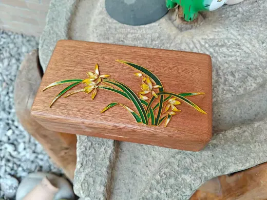 乌檀木兰花首饰盒（可定制不同图案）